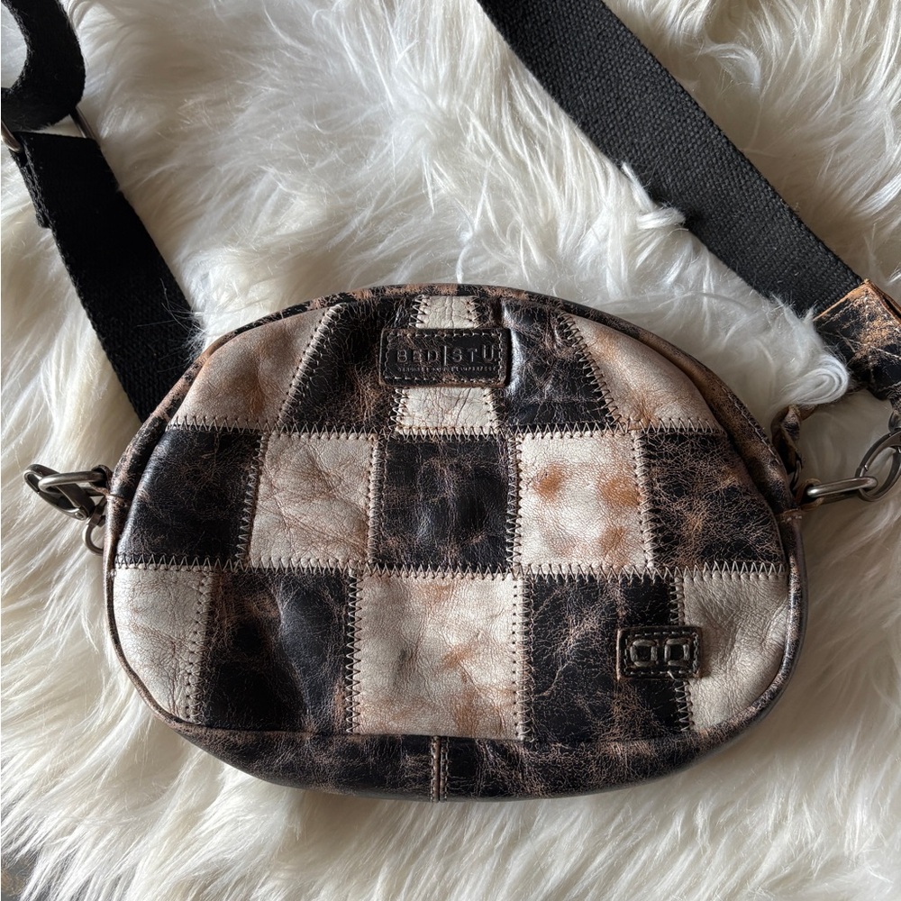 BedStu Abundance Leather Crossbody Bag